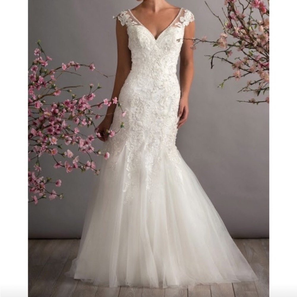 Lace and Tulle Beaded Wedding Dress